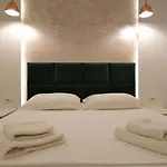 Kuburi 4* Ksamil