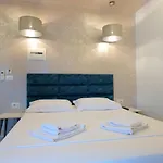 Hotel Kuburi 4*