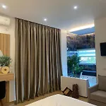 Kuburi Hotel 4*