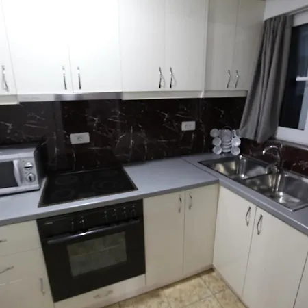 Hotel Kuburi 4*