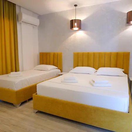 Hotel Kuburi 4*