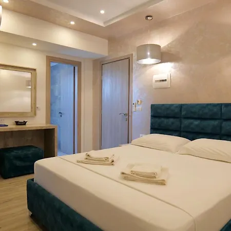 Hotell Kuburi 4*