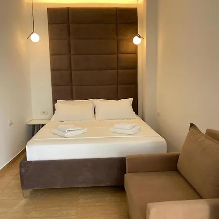 Hotell Kuburi Ksamil