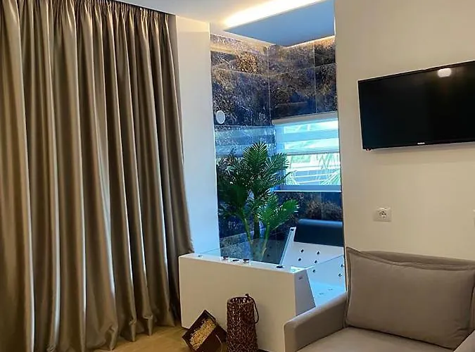 호텔 Kuburi 사밀