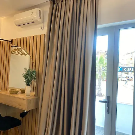 Kuburi Hotel 4*
