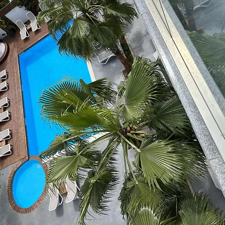 Kuburi 4* Ksamil