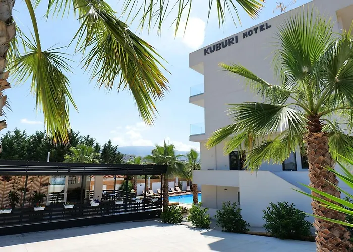 Kuburi Hotel Ksamil
