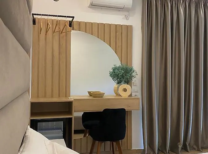 Kuburi Hotel 4*