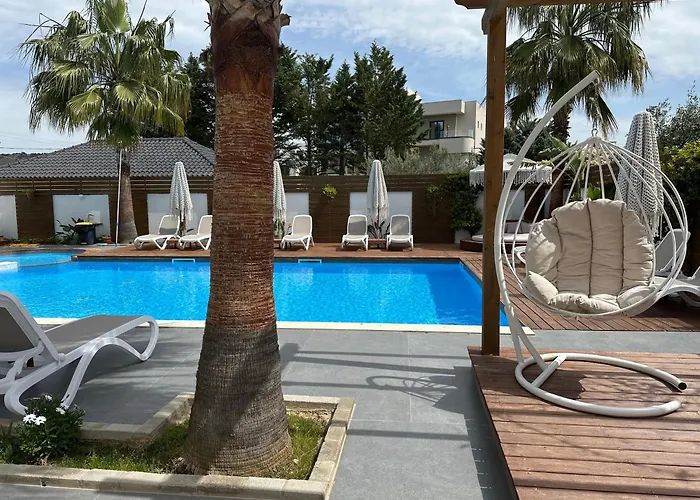 Kuburi Hotel 4*